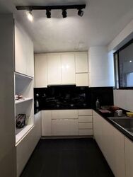 Pine Grove (D21), Condominium #569693761